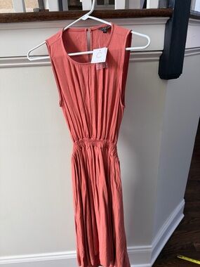 Sleeveless Coral Midi Dress